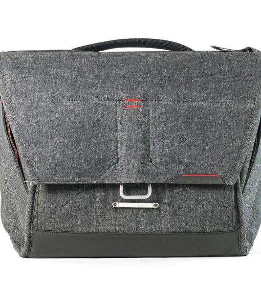 Peak-Design-Everyday-Messenger-13inch-Version-1-Charcoal-2